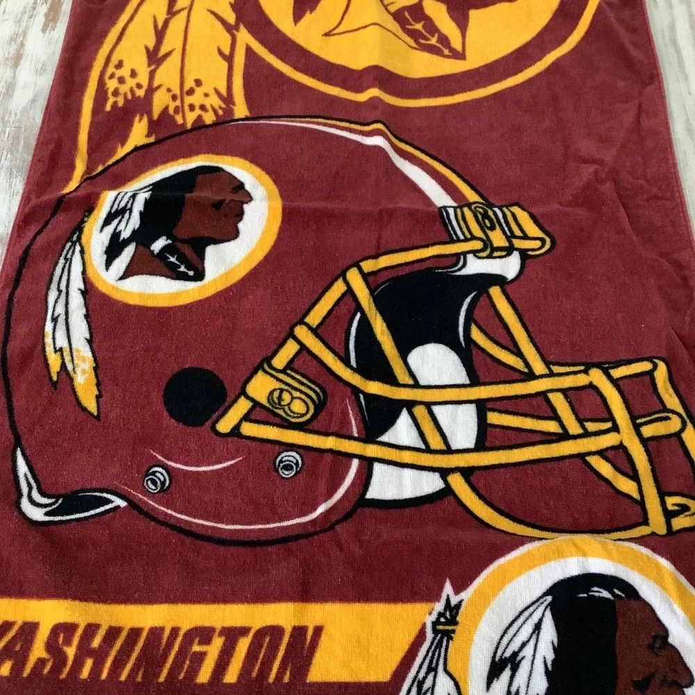 Northwest NFL Washington Redskins 100%  Cotton Beach Towel 27 x 53‎